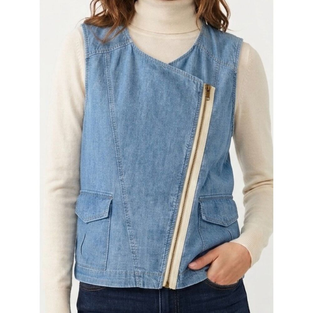 Sanctuary Light Wash Chambray Asymmetric Zip Moto Vest Cargo Pockets Size M Medi